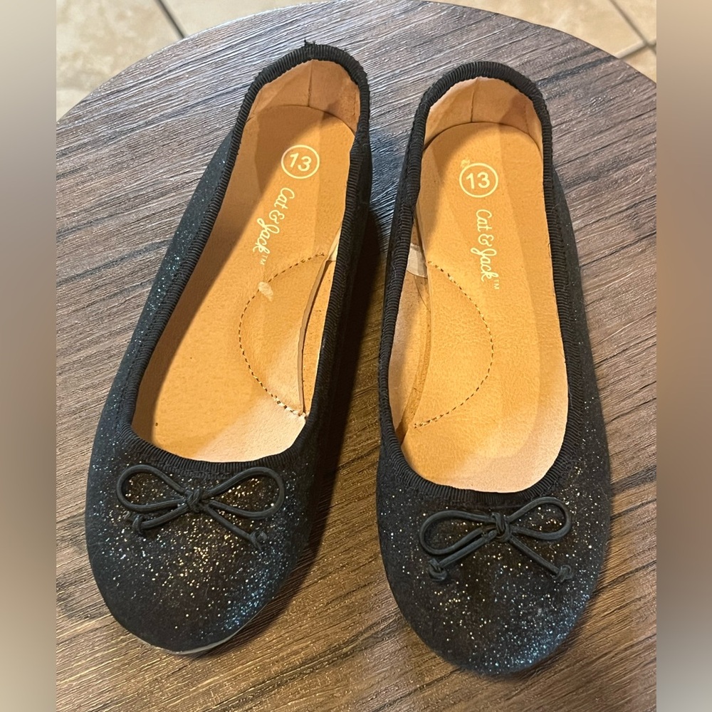 Cat & Jack Girls black glitter slip on flat, size 13
